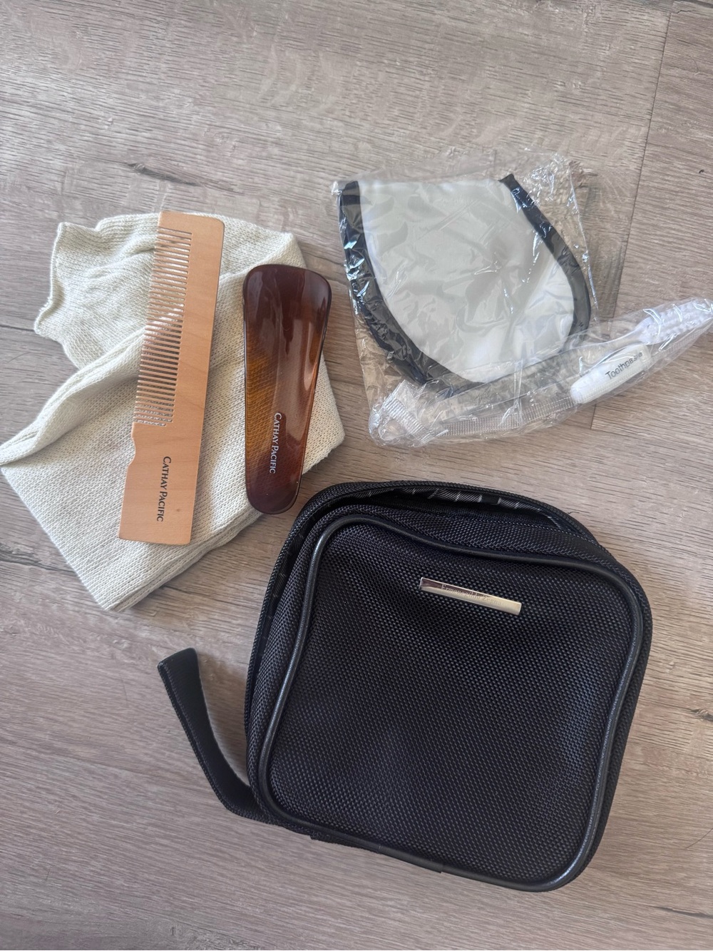Cathay Pacific X Ermenegildo Zegna Amenities Pouch